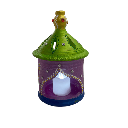 Fancy decorated covered lamp